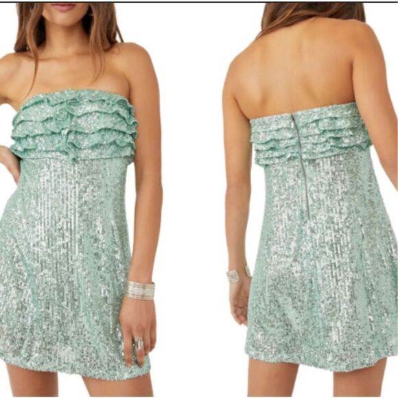 Free People - Frida Sequin Ruffle Strapless Minidress size 4 - Picture 2 of 10